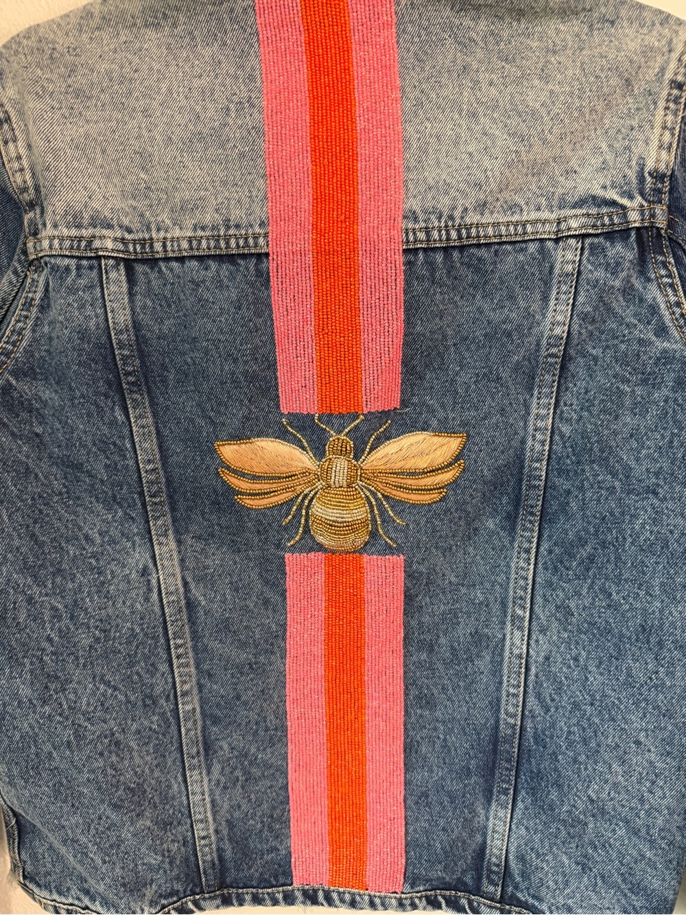 Trigger Embroidered Beaded Bee Denim Jean Jacket L Statement Art Wear - Picture 8 of 13